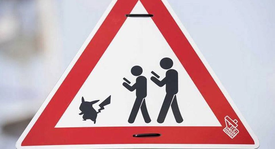 Pokémon Go: Placas de trânsito para evitar acidentes